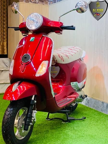 RAMZA PETROL SCOOTER MALE FEMALE UNIVERSAL VESPA ITALIAN 12