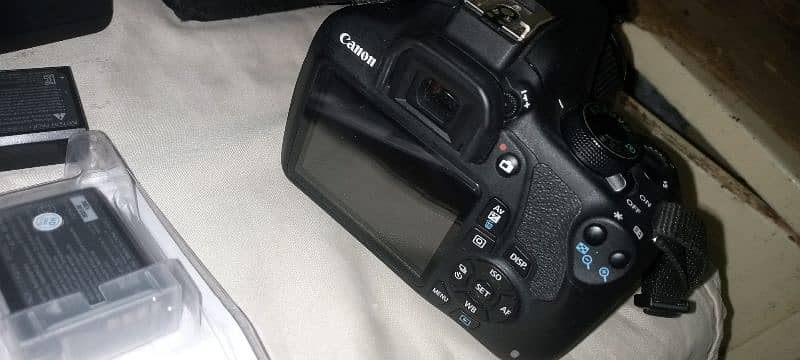New condition camra 1200d 10/10 3