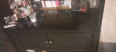 Wooden table for a cheap price 0