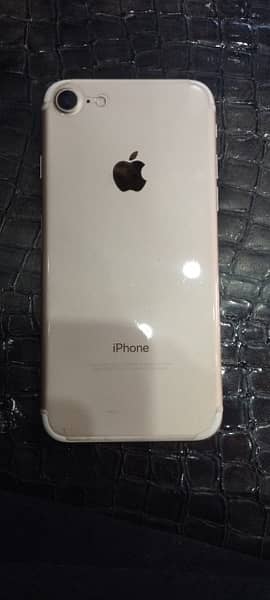 iPhone 7 / 128gb | pta approved | only Battery change | all ok| 1