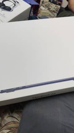 MacBook Air M3 15.2 inch Brand New (Box packed)