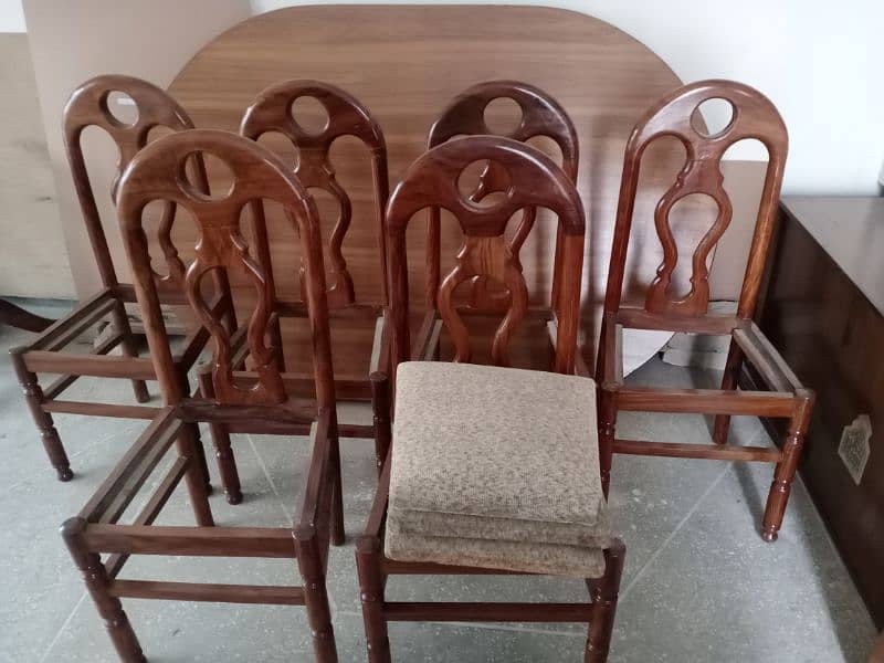 Dinning Table with 6 Chairs 2