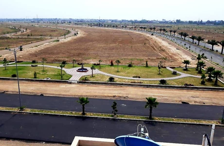 Highly-coveted 5 Marla Residential Plot Is Available In Palm City Housing Scheme For sale 2