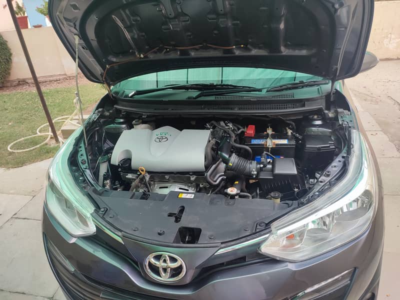 Toyota Yaris ATIV X CVT 1.5 Up for Grabs 4