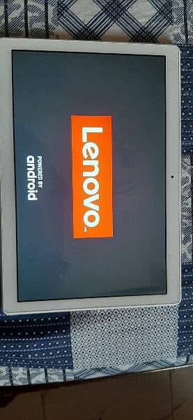 Lenovo m10 0