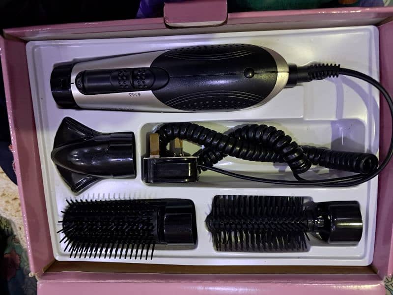 COSTA RICCA professional hair dryer 2