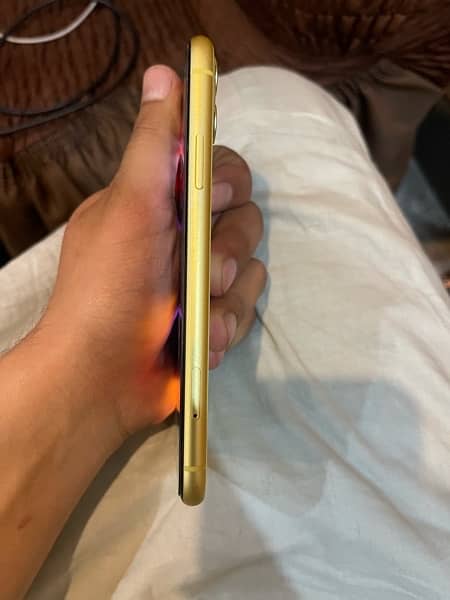 iphone 11  pta Approved 2
