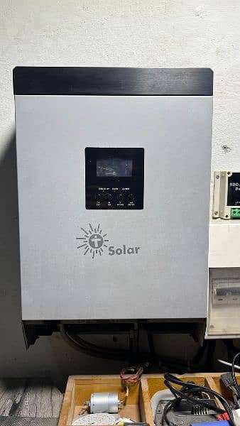 Solar Inverter Charger 3