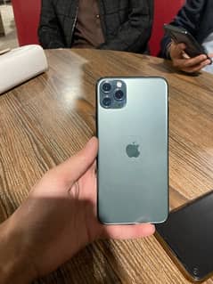 IPhone 11 Pro Max Midnight Green