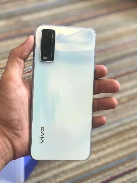 vivo y20 condition 10 by 10 Box and charg 0