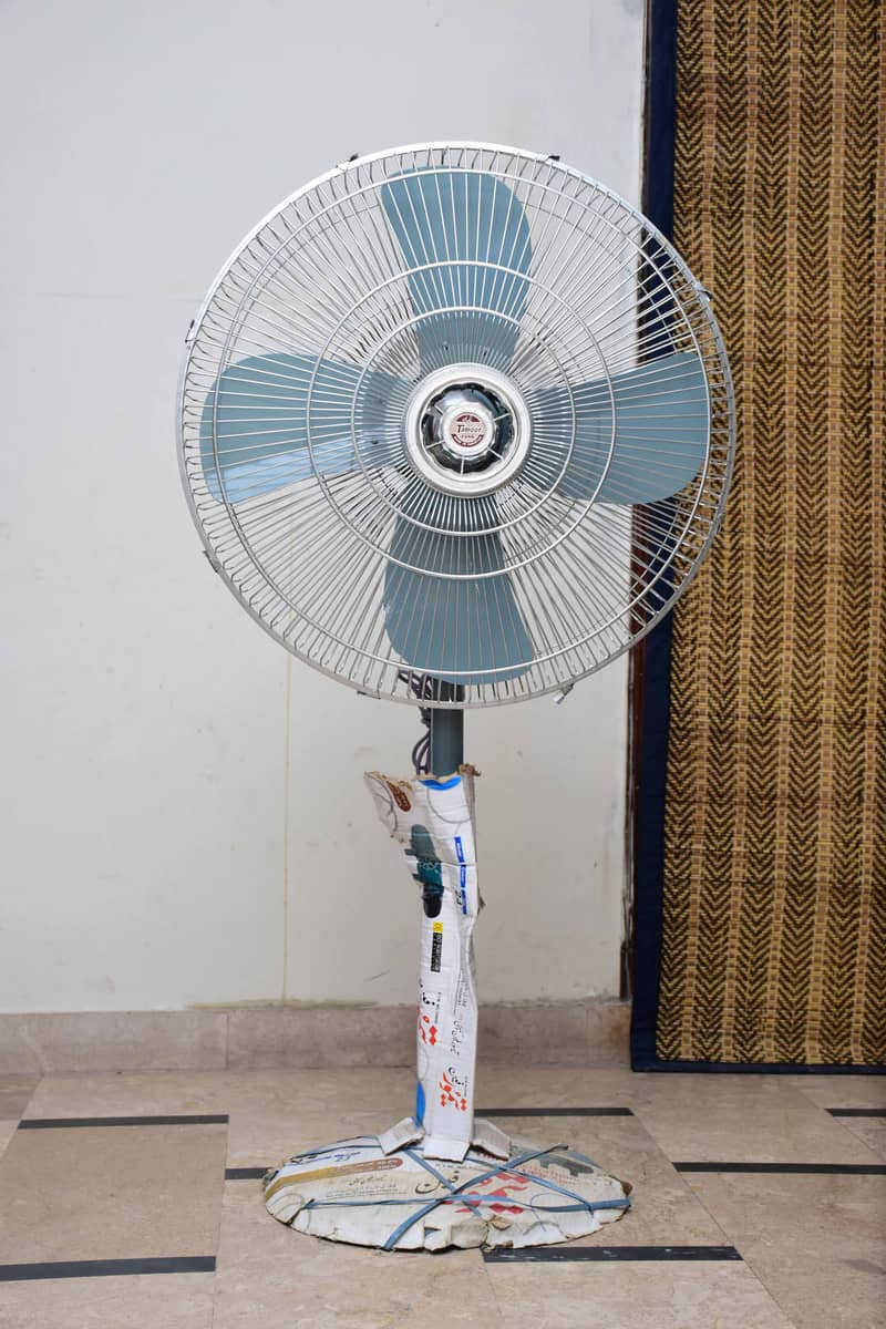 Tamoor Pedestal Fans ISO-9001 1