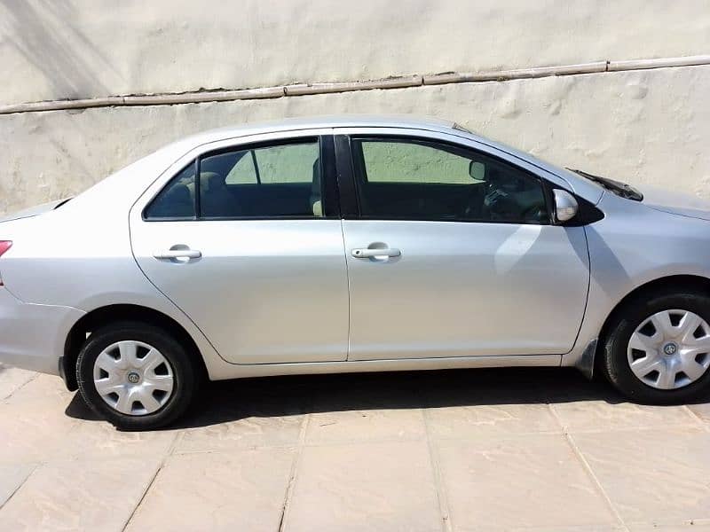 Toyota Belta special Edition 1.3 2