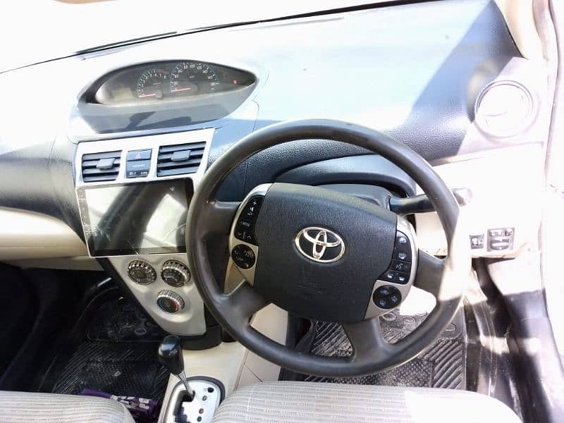 Toyota Belta special Edition 1.3 6