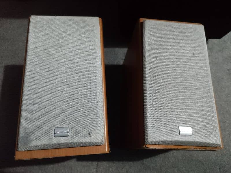 Onkyo Bookshelf speakers like Klipsch marantz pioneer Yamaha JBL bose 3