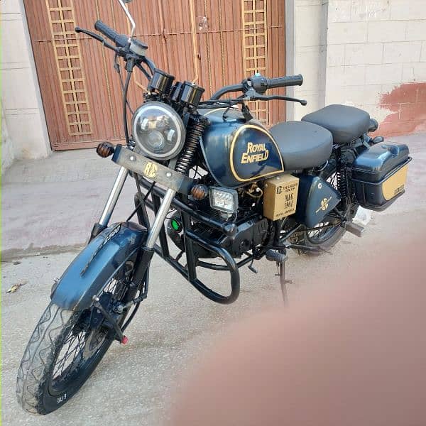 Royal Enfield with modified Suzuki 150 2