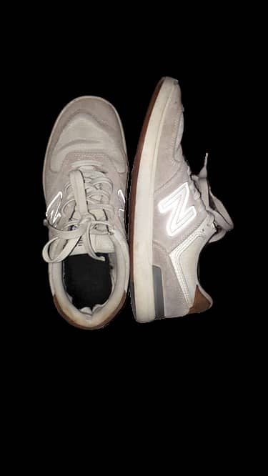 574 New Balance Biege and White Shoes 4