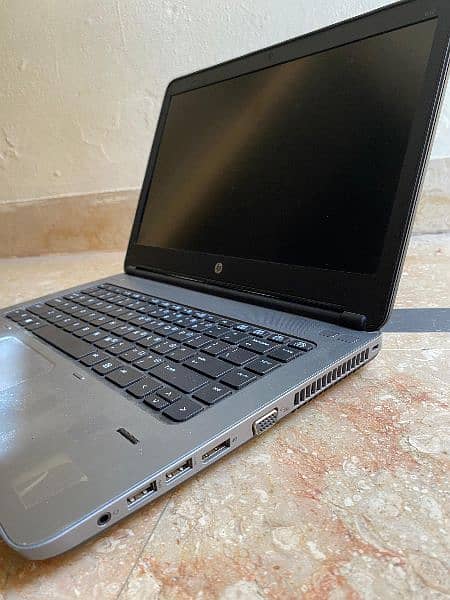 HP laptop 10 by 10 SSD memory 5