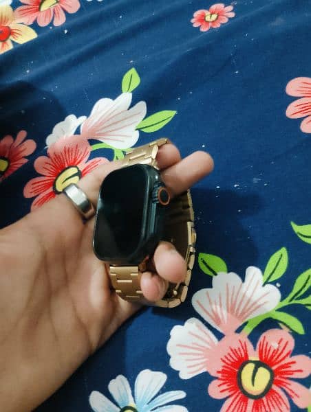 New watch ha 10/10 with box and charger price Kam ho jay ge 0