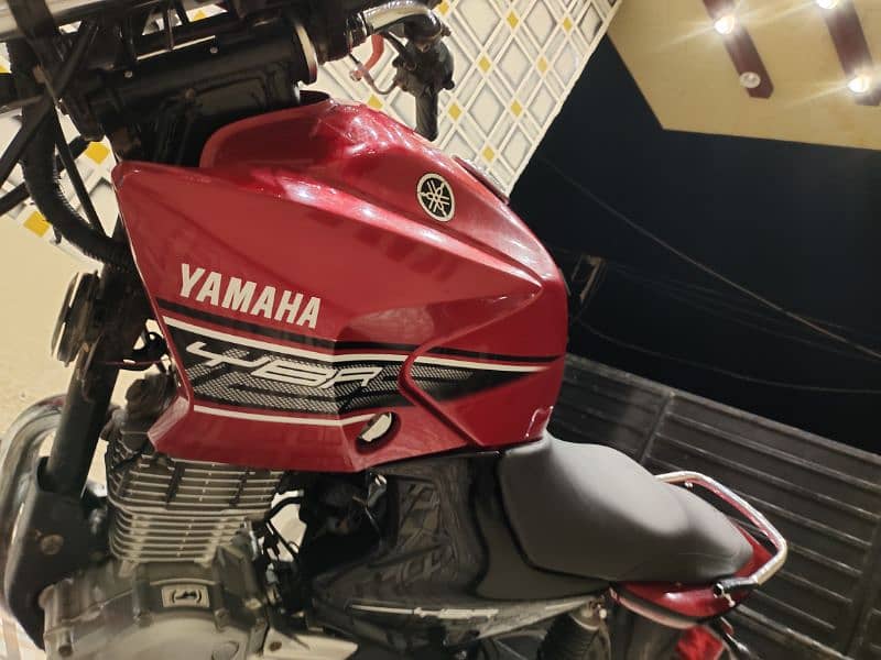 Yamaha ybr 2017 model 1