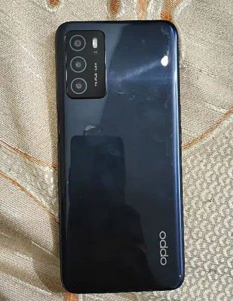 oppo A16 box charger 3
