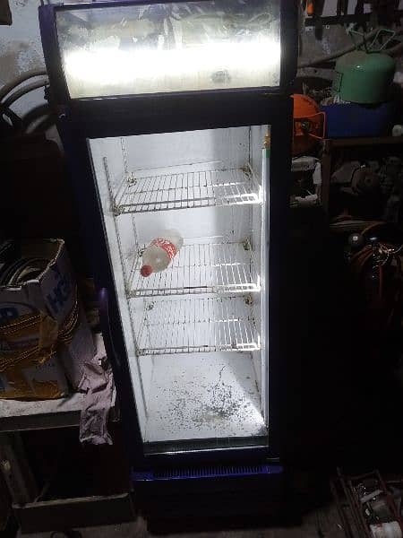 stand freezer condition 10 by 10 cooling can be done 0