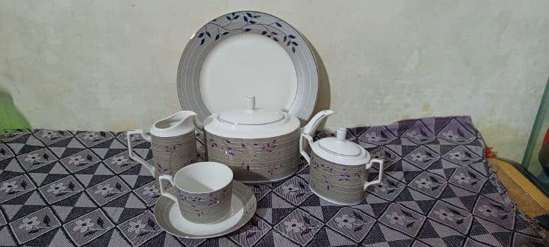 Tea Set New Bone China Imported ( Urgent For Sale) 0