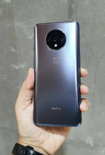 Urgent Sale OnePlus 7t 1