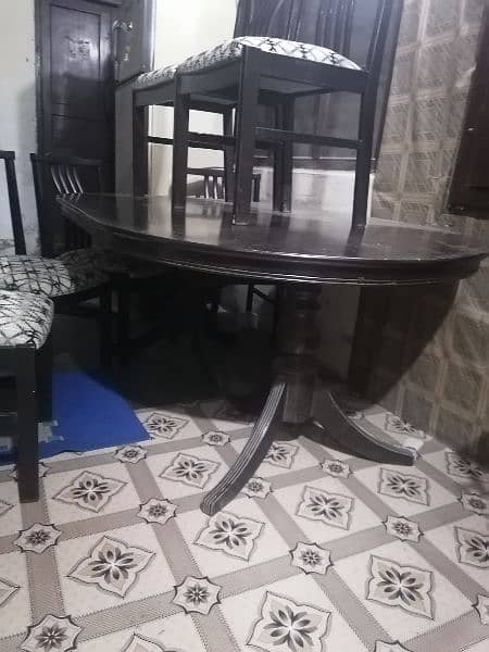 Premium Wood table with 6 seats 4