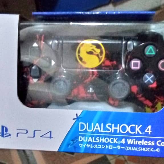 PS4 wireless controller 6