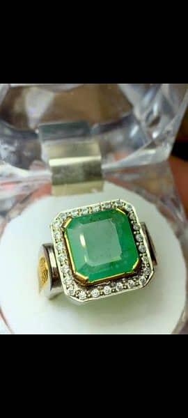 Natural Emerald Marvellous Ring 5