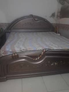 mattress with full bed set