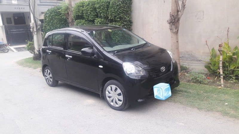 toyota PIXIS epoch 660cc is for sale 4