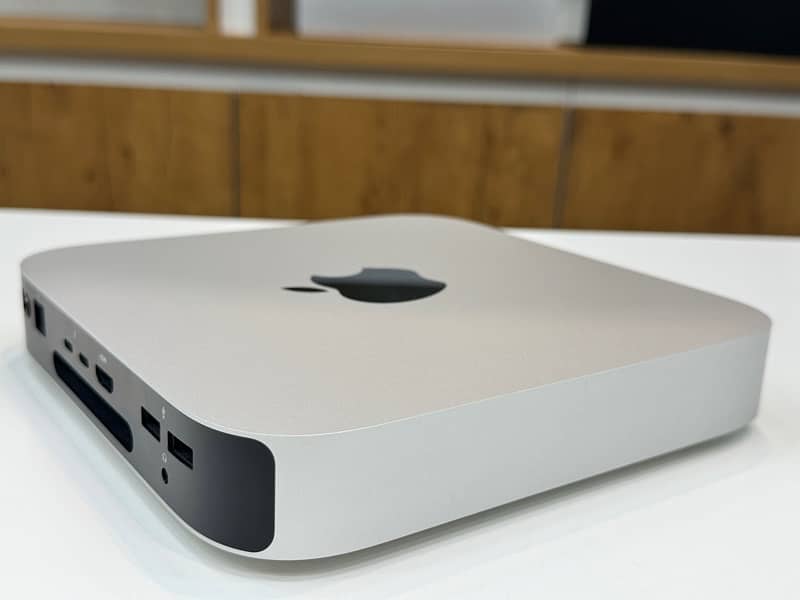 Apple Mac Mini M1 Chip 2020 2