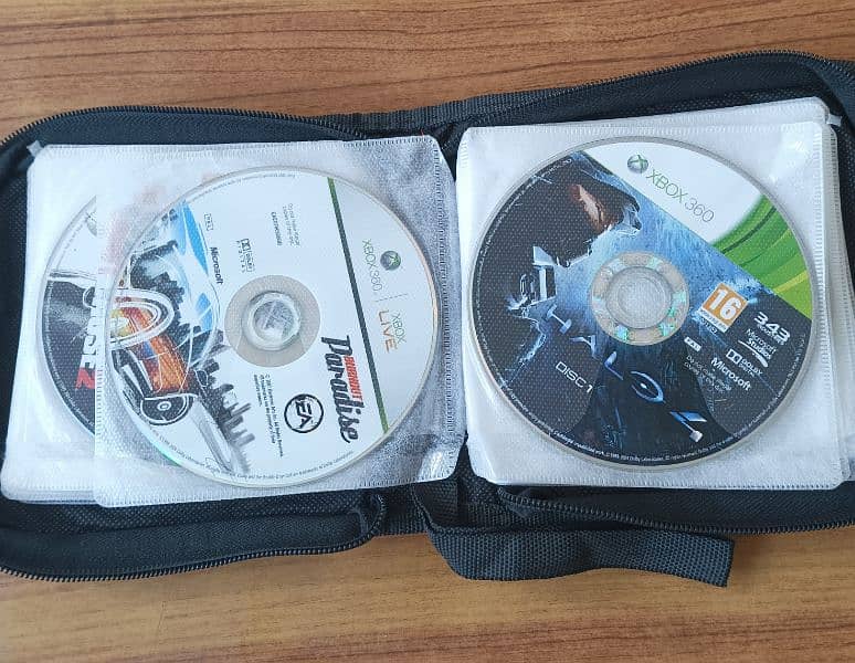 Xbox 360  and 15 games 3