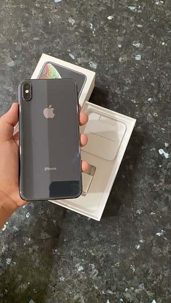 iphone Xsmax 512gb Pta Approved 0