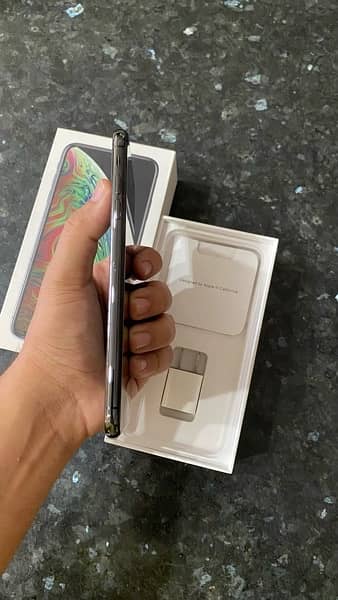 iphone Xsmax 512gb Pta Approved 3