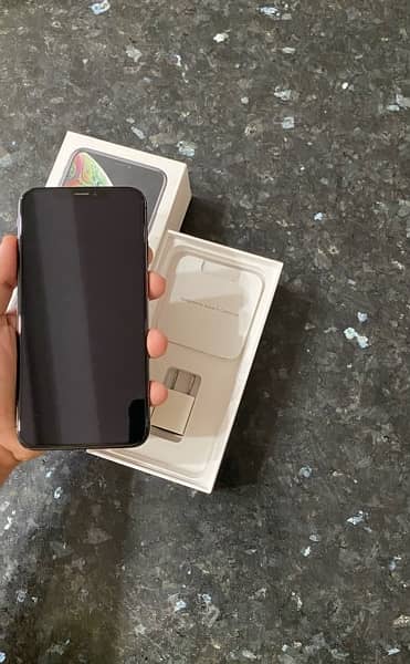 iphone Xsmax 512gb Pta Approved 4