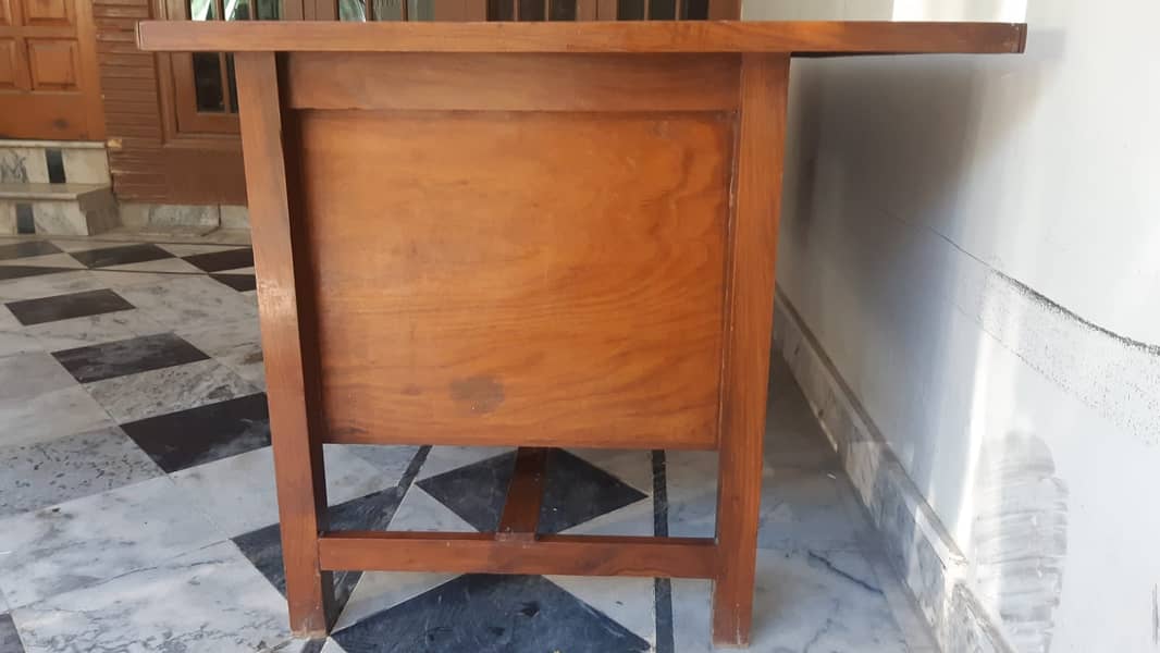 Large Study Table at an Affordable Price 2