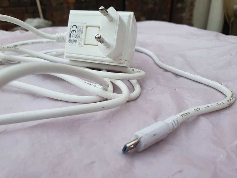 Android Fast Charger Imported. ORIGINAL (1 Meter Long Cable Extendable) 3