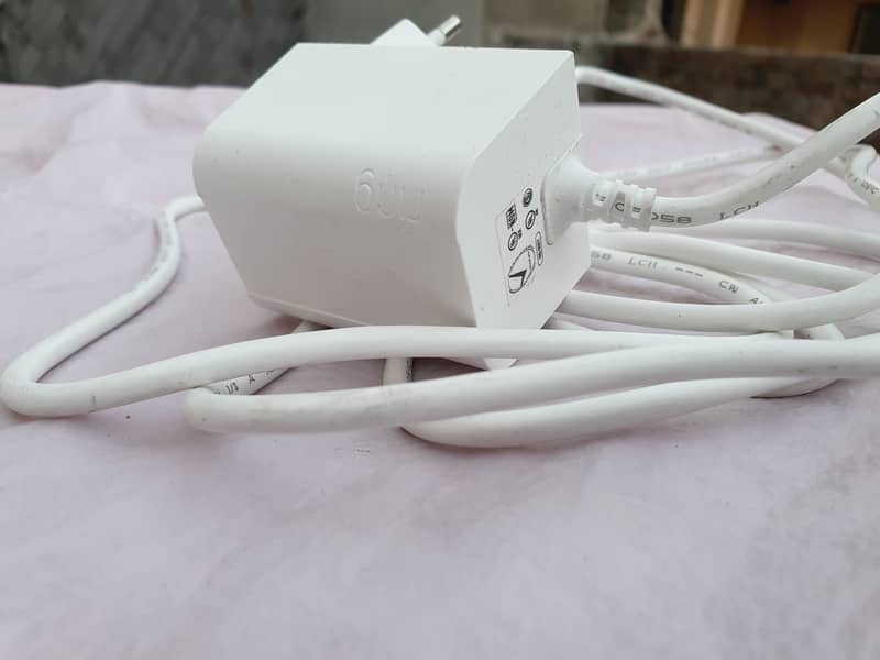 Android Fast Charger Imported. ORIGINAL (1 Meter Long Cable Extendable) 8