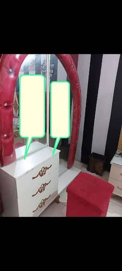 Big Slider Doors Dressing Table with stool