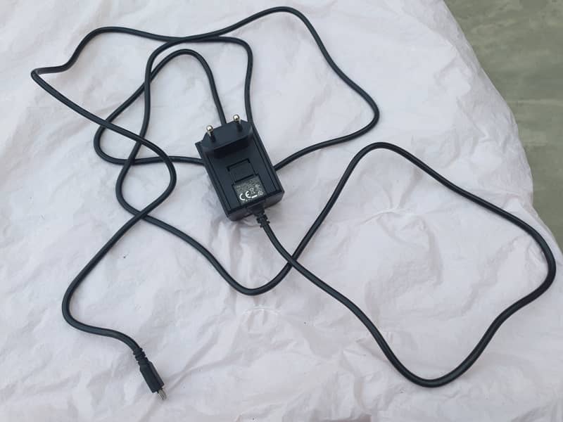Android Fast Charger Imported. ORIGINAL (1 Meter Long Cable Extendable) 16