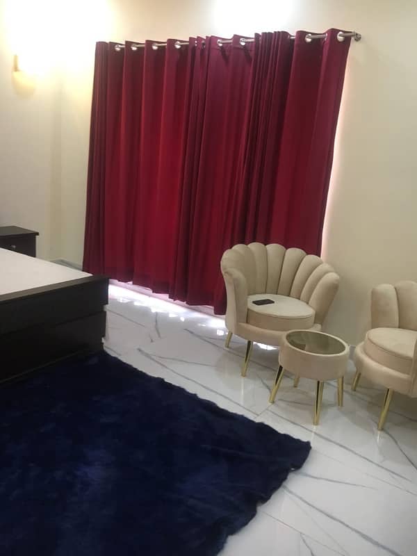 dha phase 5 M block full furnished upper portion 2 beds 3