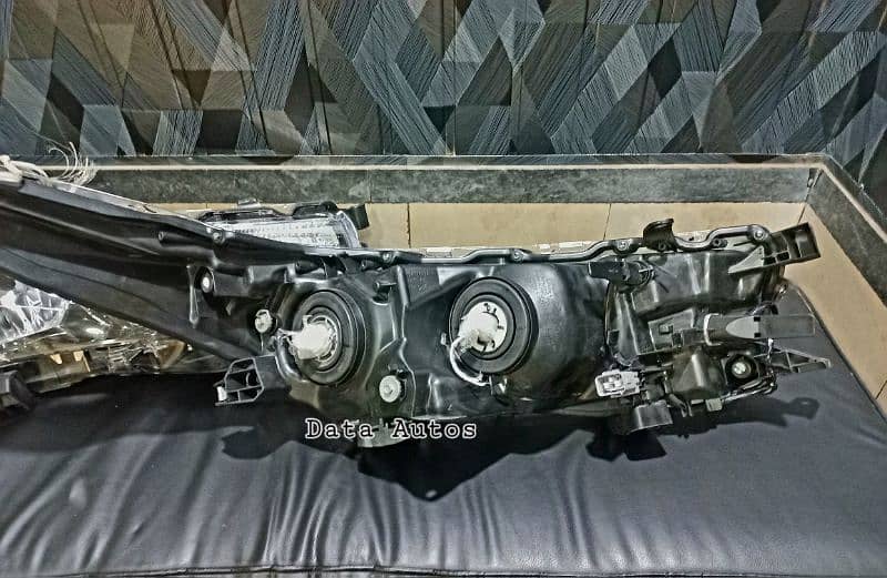 Toyota Corolla 2015 Headlights 5