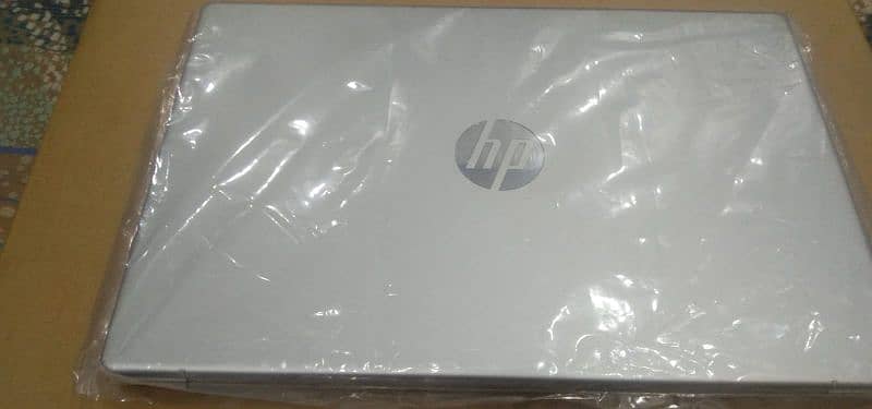 Hp Laptop core i3 13 generation 8gb 512gb 0