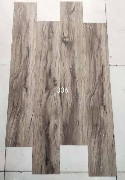 Vinyl Plank Wooden Floor/  wallpaper/ Fluted panels/ blinds interio 2