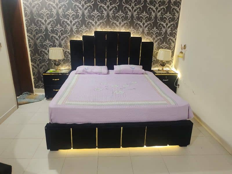 bed set/king size/double bed/with side tables/dressing table/mirror 15
