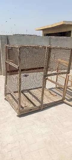 3 cages hen ager single chahiye ho tu wo bhi mil jaye ga
