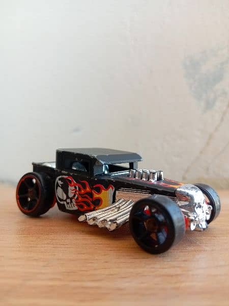 Genuine Mattel Hot Wheels Black Bone Shaker Collectible Diecast Car 2