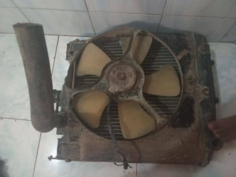 radiator fan with grill 1
